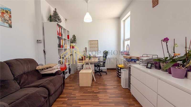 Tei, Parcul Circului, spatiu comercial ideal depozit / logistica